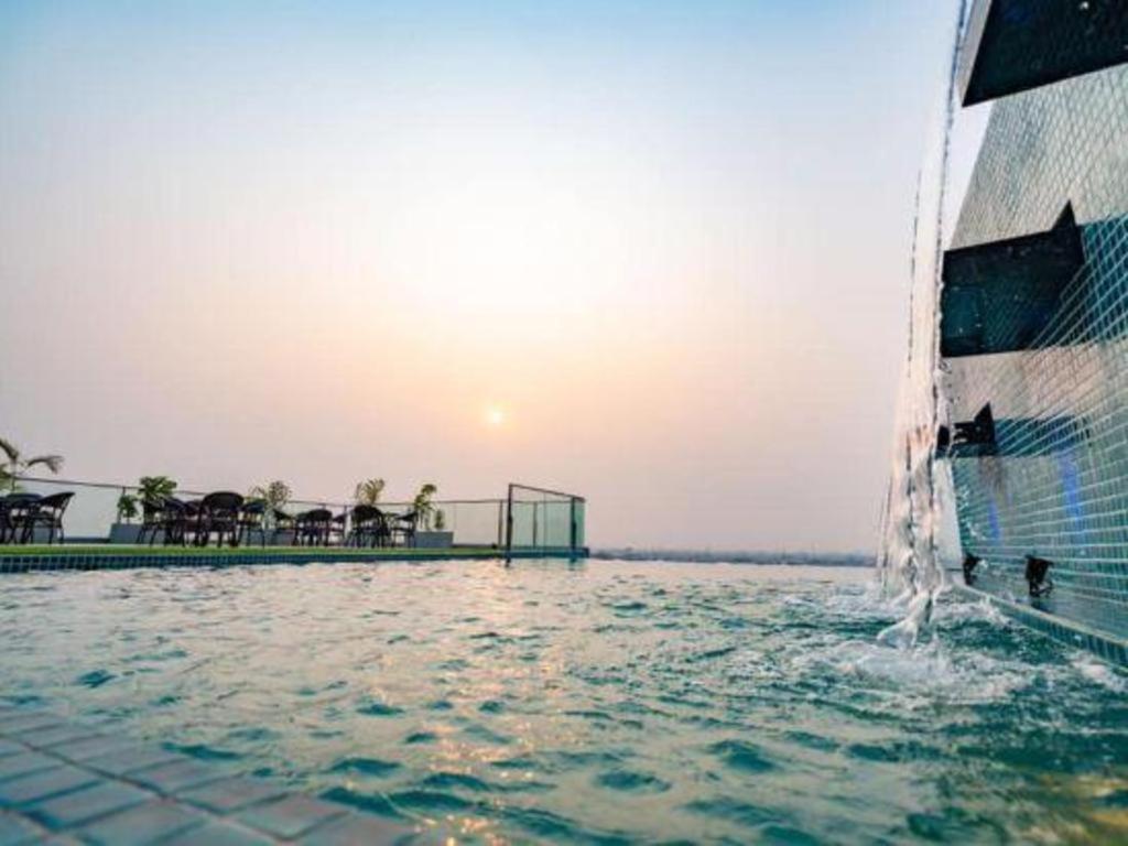 Hotel Castle Salam Khulna Exterior photo