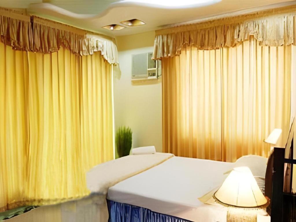 Hotel Castle Salam Khulna Exterior photo