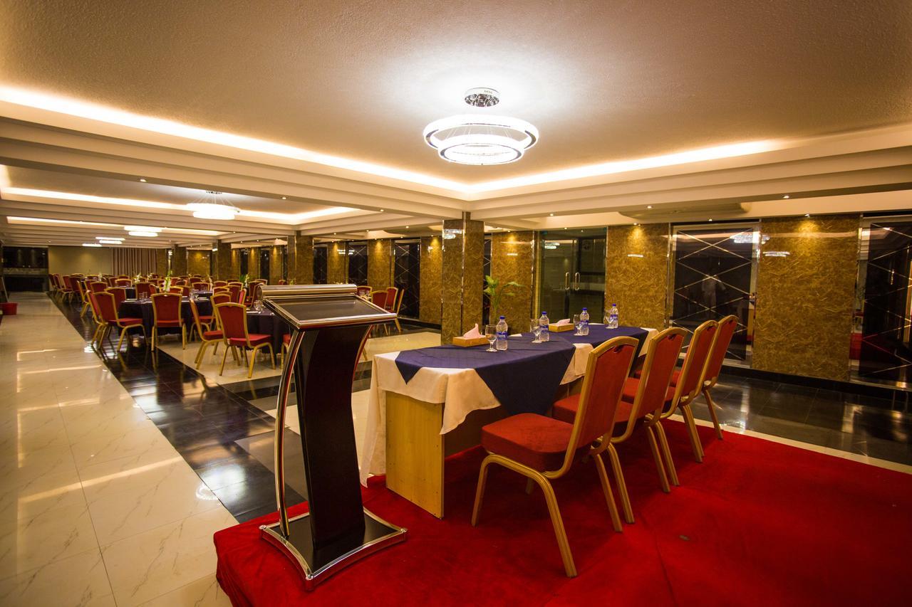 Hotel Castle Salam Khulna Exterior photo