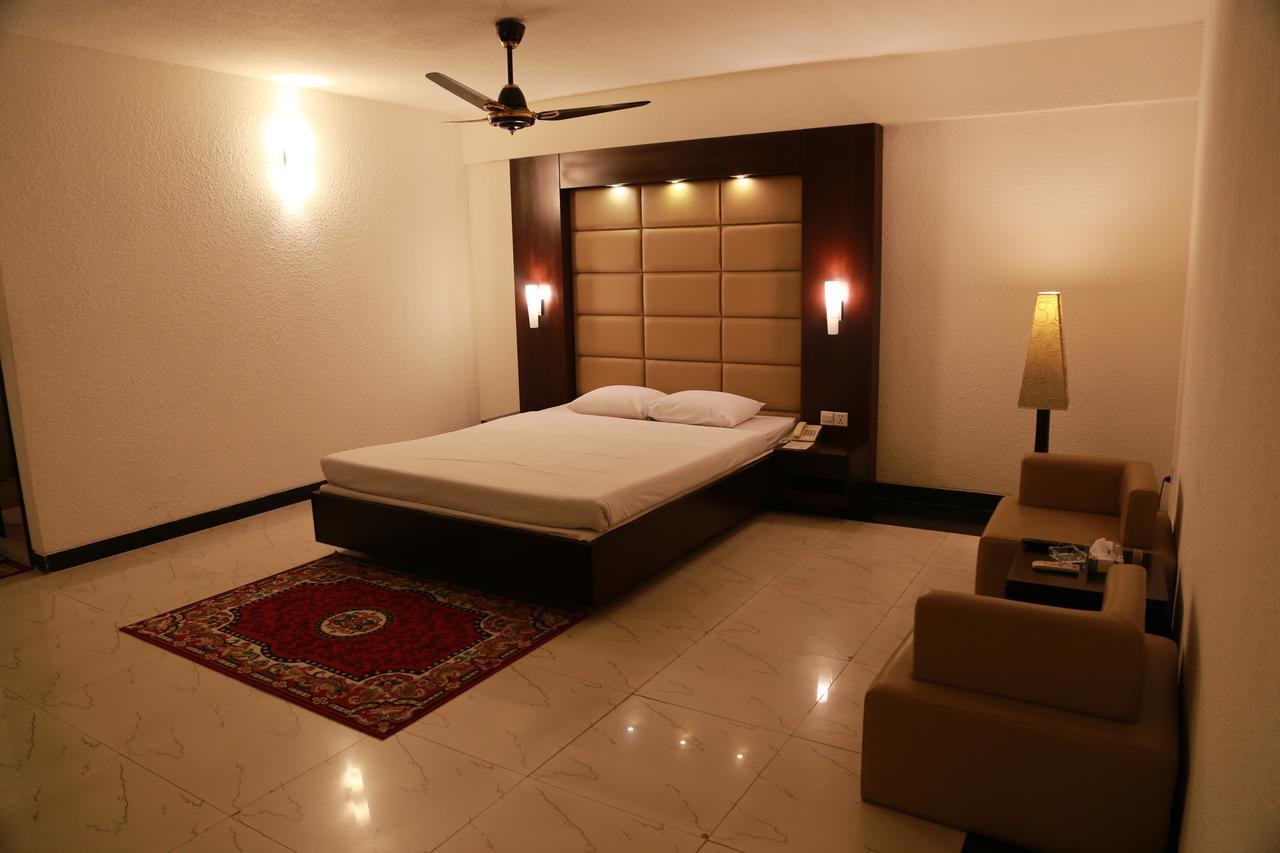 Hotel Castle Salam Khulna Exterior photo